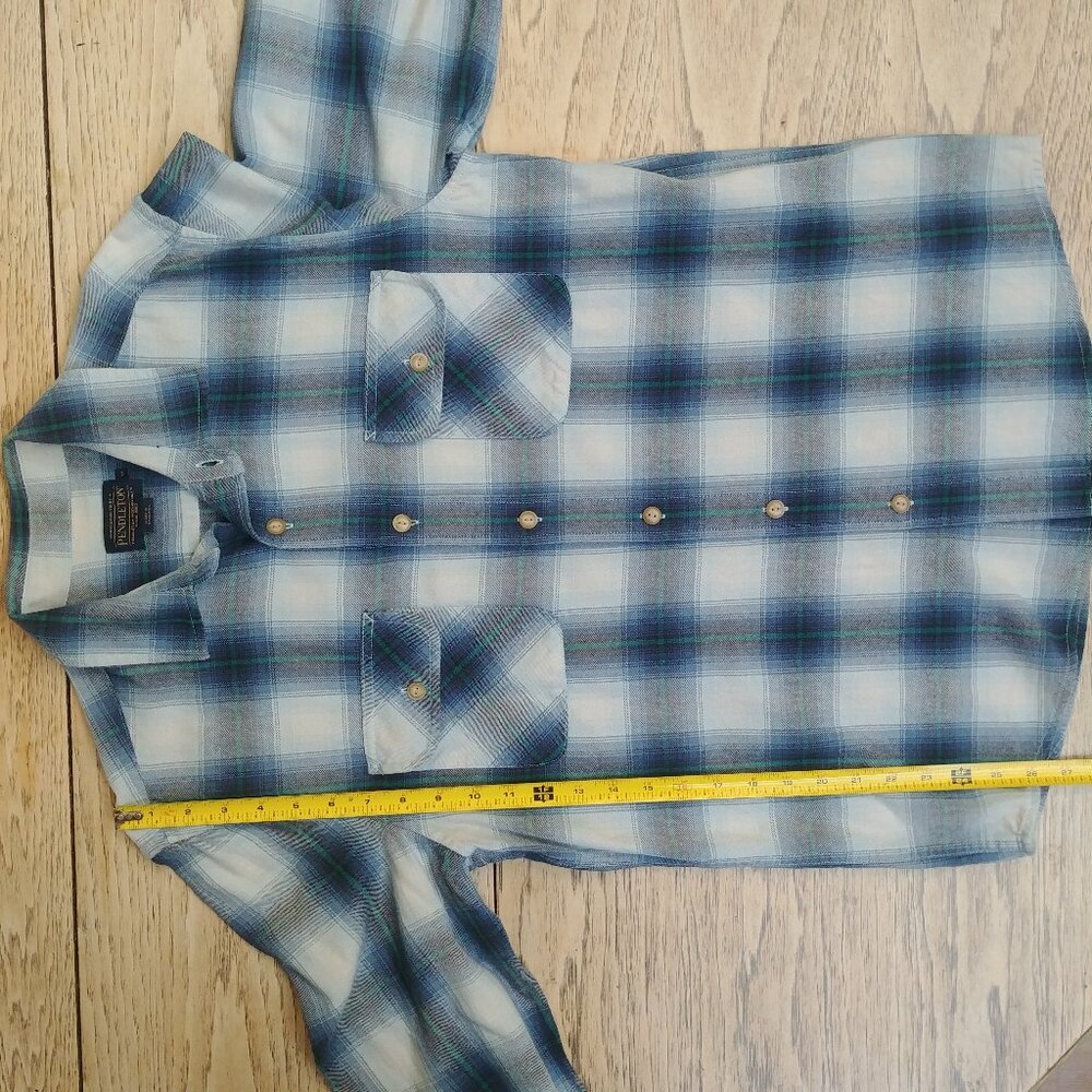 Pendleton Men Medium button down shirt 100% thick sturdy cotton blue plaid - Picture 8 of 14